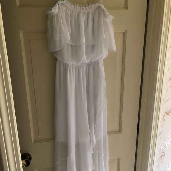 Express off the shoulder dress - Picture 2 of 2